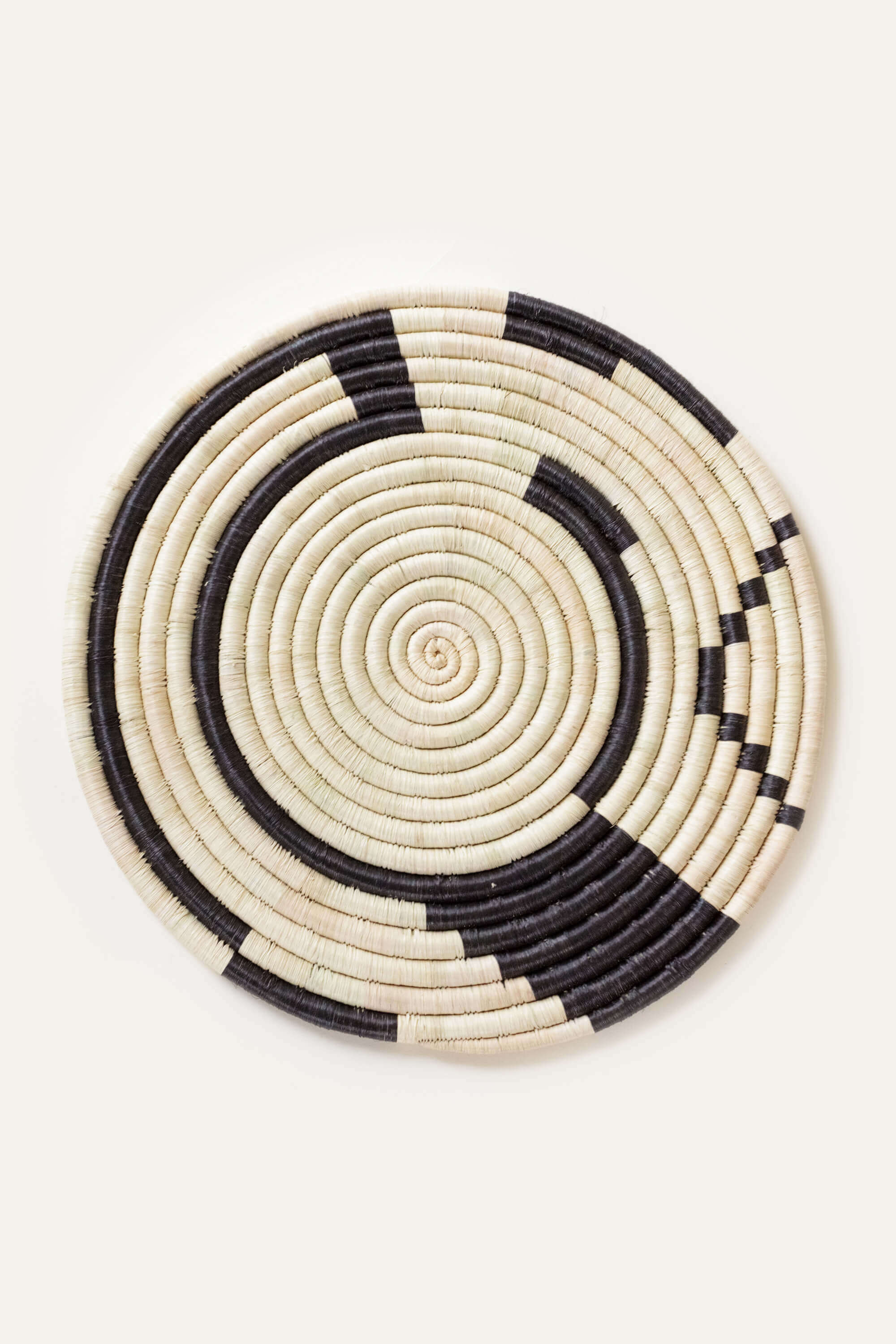 Geo Natural and Black Placemat - Thumbnail 2