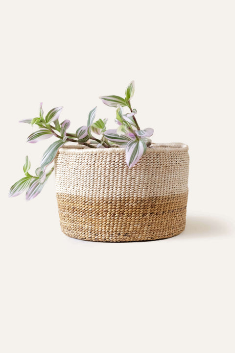 Two-Tone Banana Leaf Small Basket